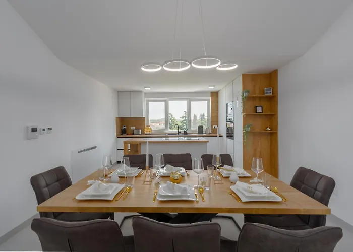 Luxury Matic Ii With Shared Pool And Seaview Apartamento