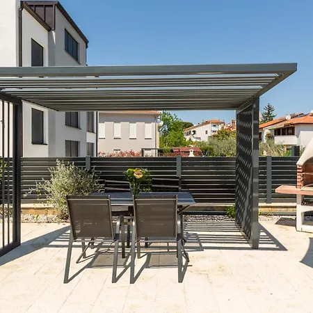 Apartment Luxury Matic Ii With Shared Pool And Seaview *