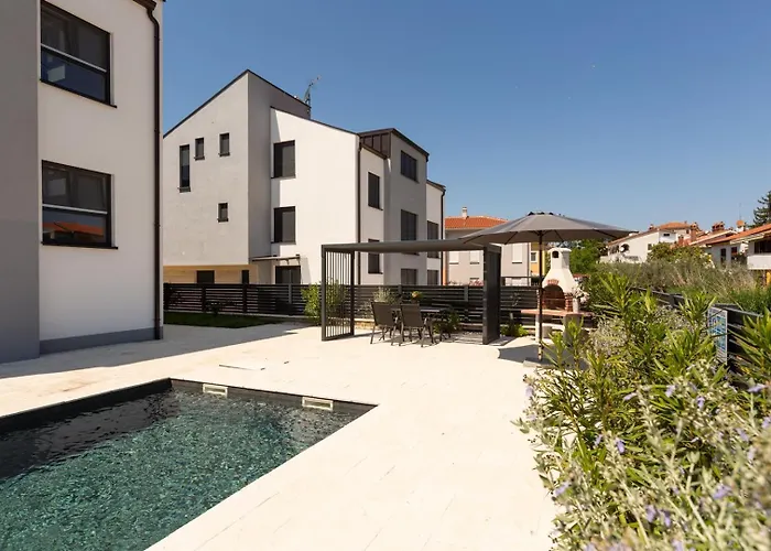 Luxury Matic Ii With Shared Pool And Seaview Apartman Funtana